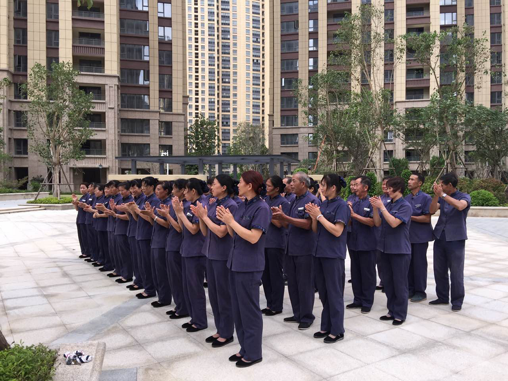 ���B�T(m��n)��������ȸ�ӳнӌ�(xi��)�֘���С�^(q��)���W(xu��)У���_(k��i)�ı������G����