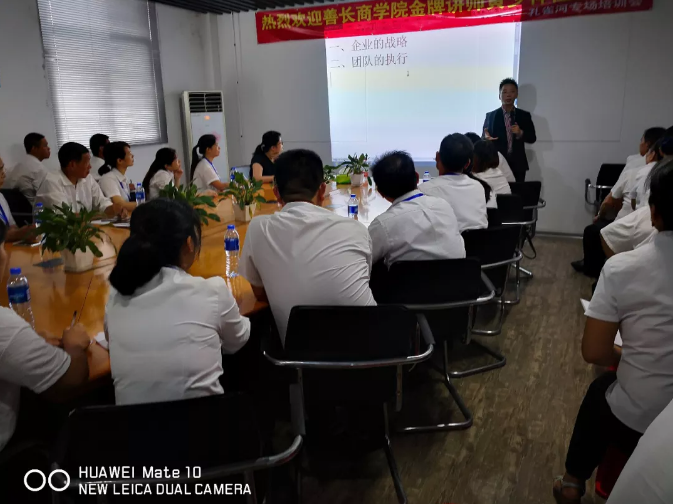 ���������������ڱ��������A�ڈ�(zh��)�С���Ӗ(x��n)�������