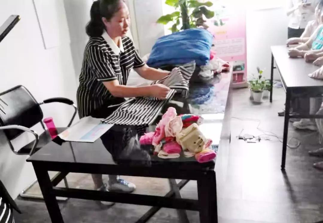 ��ķ��ɩ�ؠt����ɳ��B(t��i)����ȸ����ĩ��Ӗ(x��n)���cæ��